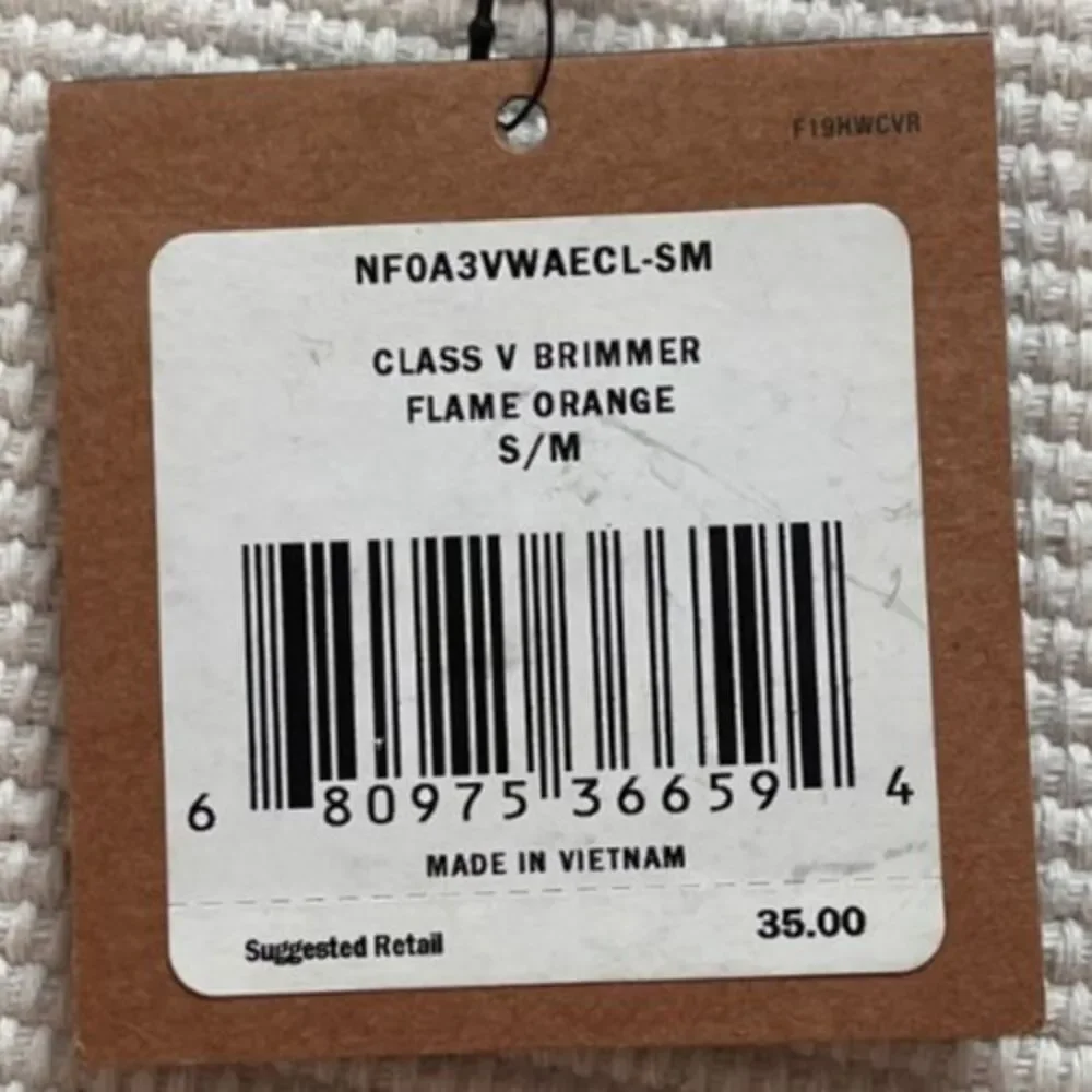 The North Face Class V Brimmer Hat in Flame Orange Size S/M NEW!